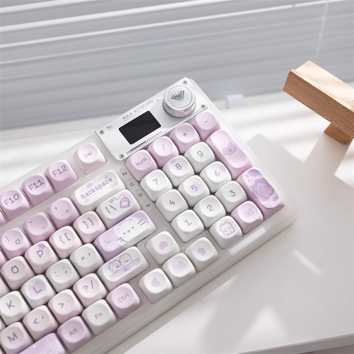 95/132 Keys Cartoon Keycaps PB - Retro Gaming Keycaps reseña y precio
