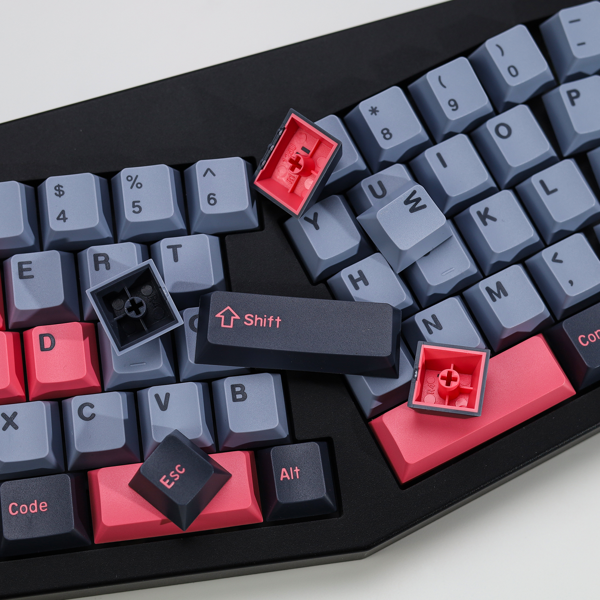 KBDiy Double Shot PBT Keycaps  - Retro Gaming Keycaps reseña y precio